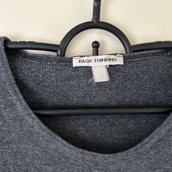Dark grey crop t-shirt, thick, fits like small, “Basic Thinking” brand - Picture 2 of 3